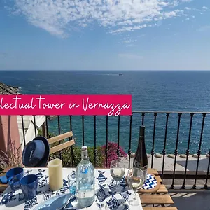 Refilea Sea View Tower Apartment Vernazza